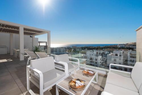 Balkón alebo terasa v ubytovaní Penthouse with ocean view 4 bedrooms apartment