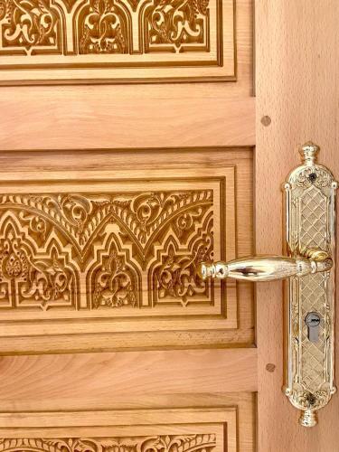 ラバトにあるLuxurious Riad Center Rabat Dar Al Jeldのギャラリーの写真