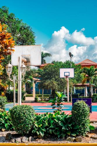 Zahrada ubytování Guacamayos Hotel