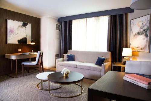 The Yorkville Royal Sonesta Hotel Toronto Image