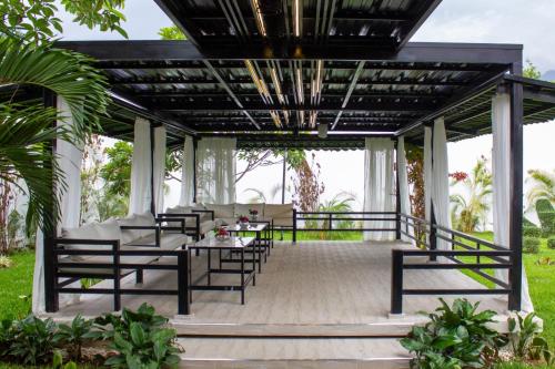 Zahrada ubytování Guacamayos Hotel