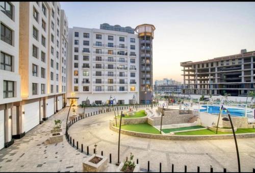 Bazén v ubytování Unique duplex hotel apartment pool view nebo v jeho okolí