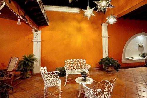 Posezení v ubytování Suite Colonial en Parras de la Fuente