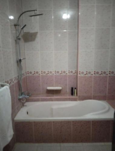 O baie la COMFY HOUSE