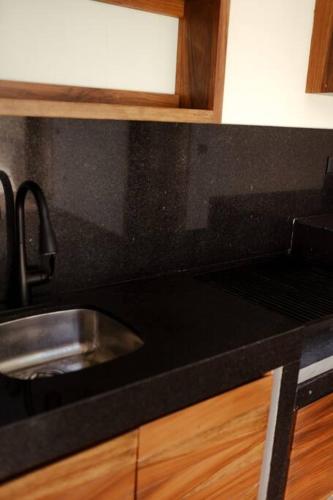 ¡New Villa 4BR with priv jacuzzi! photo 3