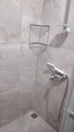 A bathroom at Emre's Stone House