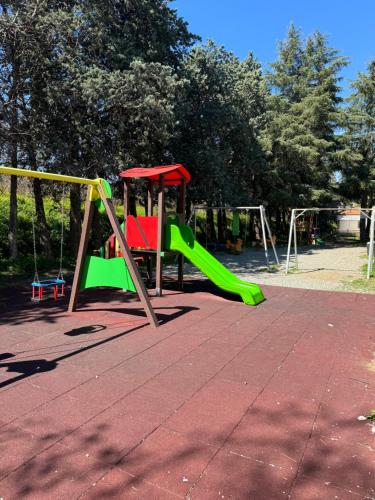 Area giochi per bambini di MendiHome - Appartamento Vicino Mare