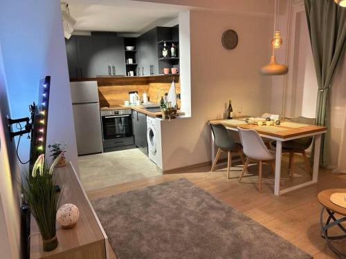 Kjøkken eller kjøkkenkrok på Apartment Fiore
