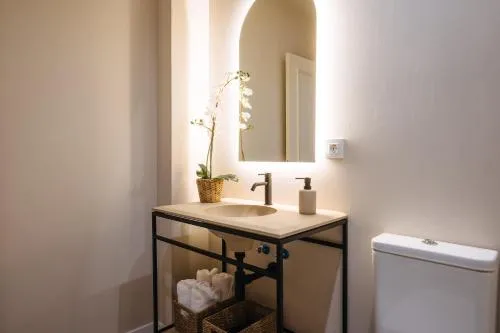 New Hostly Alameda Apartments photo 23