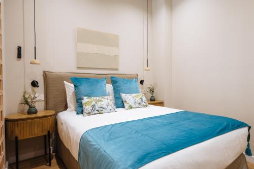 New Hostly Alameda Apartments photo 54