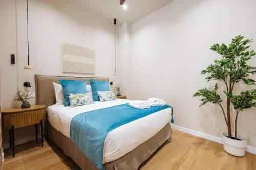 New Hostly Alameda Apartments photo 14