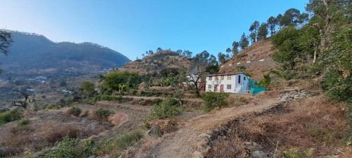 Edifici on està situat l'habitació en casa particular