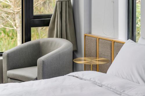 Ein Bett oder Betten in einem Zimmer der Unterkunft Moda & the Moon B&B