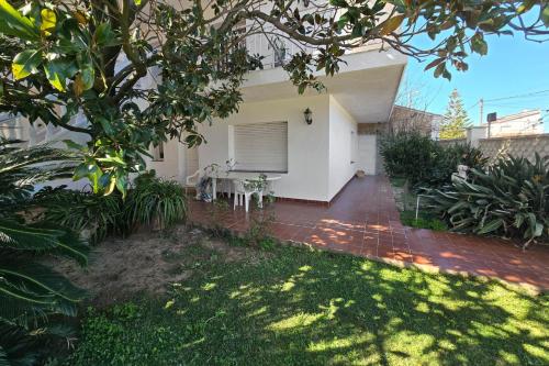 Amplio y luminoso apartamento con piscina Planta 0 N2