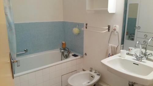 Phòng tắm tại Appartement charmant centre ville