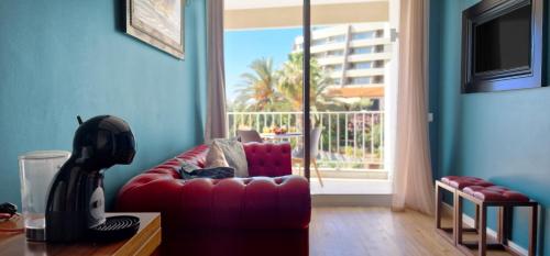 Ponta Beachside by LovelyStay