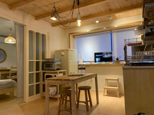 Cuina o zona de cuina de liilliil Residence Seoul
