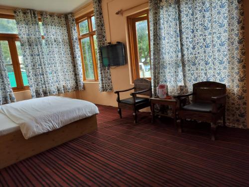 Gallery image of River Land Guest House in Anantnāg