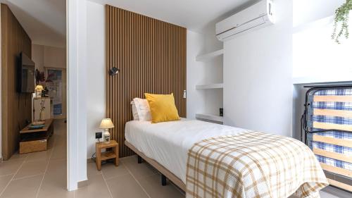 Amazing 3BDR Duplex in Lisbon by LovelyStay