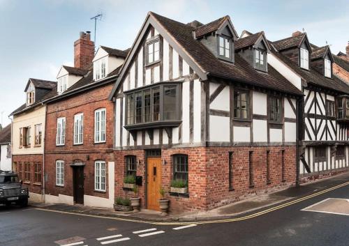 an old building on the side of a street at 2 Lower Raven Lane, Ludlow in Ludlow