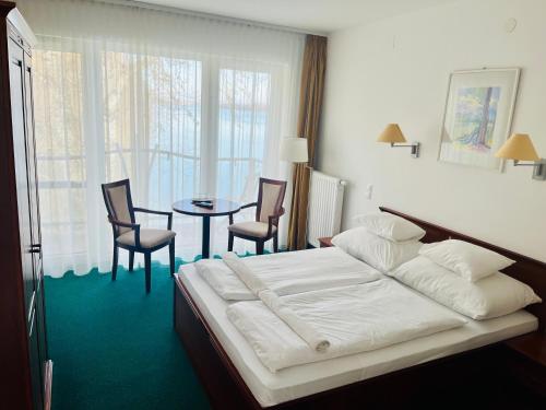SZIGET HOTEL VERÁNKA 6347 Érsekcsanád, Dunapart 1 (Veránka-sziget) kép - 3