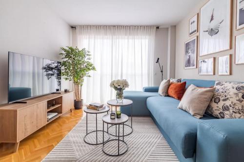 Apartamento con parking y piscina