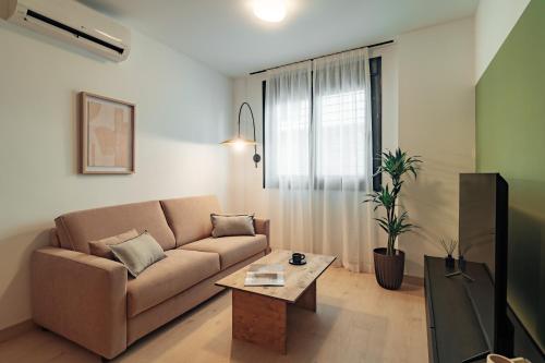 Los Olivos Apartments by Olala Homes