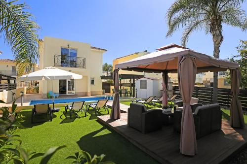 Villa Crystalia - 350m from Kalamies Beach