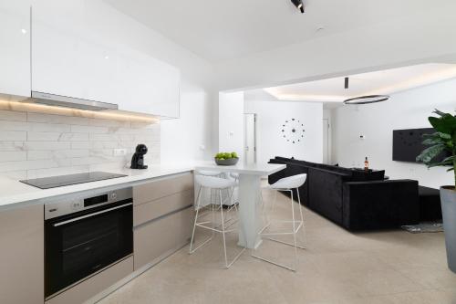K Luxury Apartment