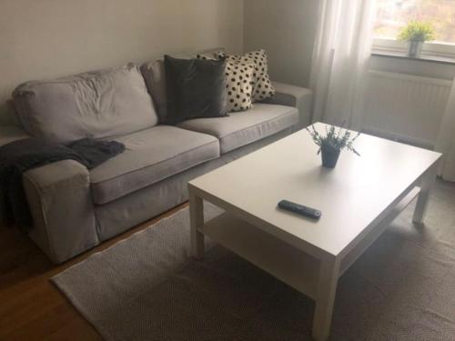 Χώρος καθιστικού στο Charming one bed room apartment