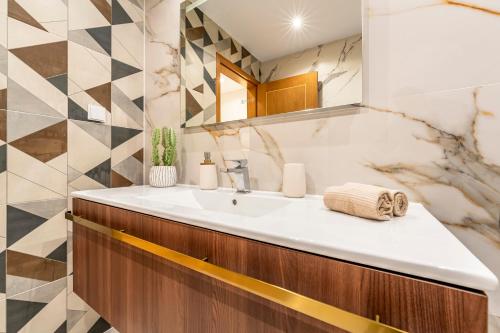 Ванна кімната в Serenity Costa da Caparica