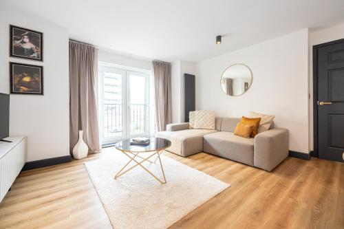Χώρος καθιστικού στο Luxurious two-bed stay: MCR (with parking)
