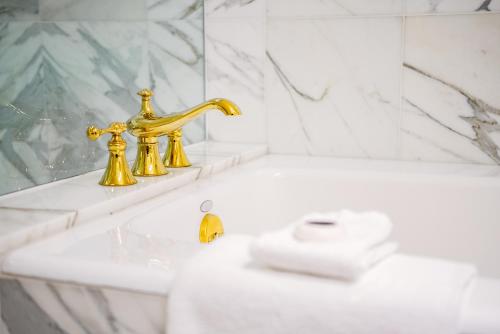 Grand America Hotel Image