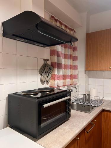 Cozy Apartment in Neos Kosmos