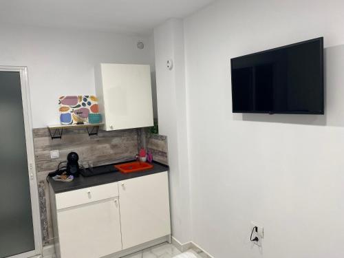 Nirvana Comfort Apartments 2