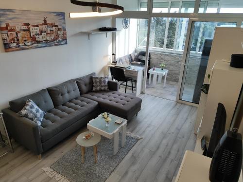 Apartment Zara with garage