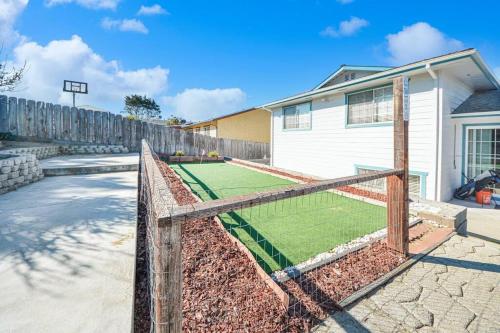 a fence in front of a house at Large Monterey Bay House close to Aquarium, Golf in Seaside