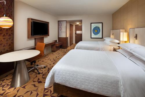 Sheraton Grand Seattle Image