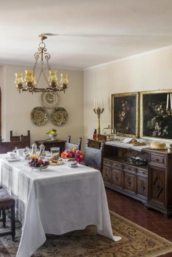Comida en o cerca de esta casa o chalet