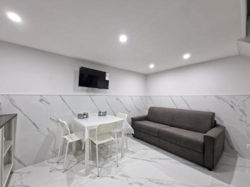 House Angiolina