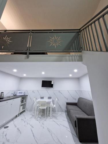 House Angiolina