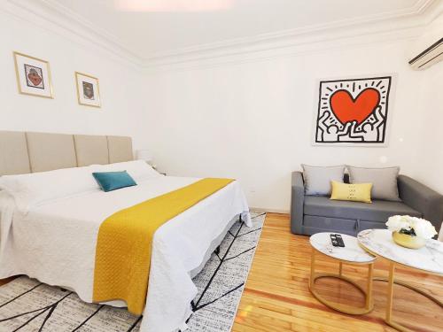 Ένα ή περισσότερα κρεβάτια σε δωμάτιο στο Laila MaiaHome - Exclusiva Casa de 3 Recámaras y 3.5 Baños Polanco