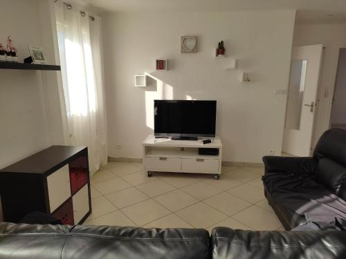 Foto Maison dans quartier résidentiel 5