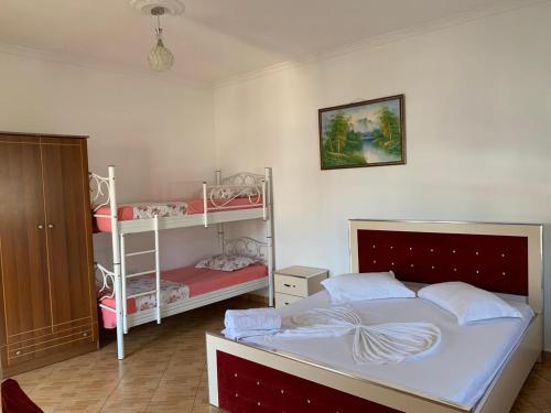 Cama o camas de una habitación en Vila Florand Sela