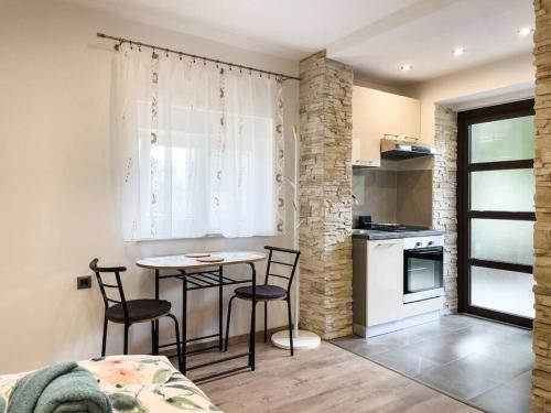 Cozy Newly-Renovated Apartment Ivan