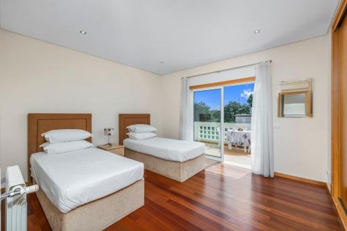Meadow View Retreat