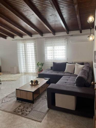 Gallery image of The penthouse kastoria in Kastoria