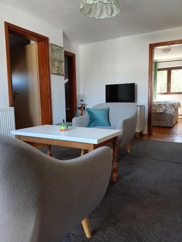Televisor o centre d'entreteniment de Apartman 