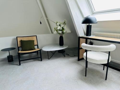 Posezení v ubytování New ! Superbe Duplex - Déco Bali Mystique