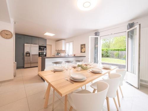 Spacious & Modern Property - between Disney & Paris - close to transportation, highway, amenities